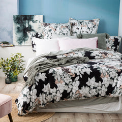 300 TC Ivy Cotton Reversible Quilt cover Set by Renee Taylor