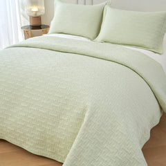 Milky Green Bedspread Set by Classic Quilts