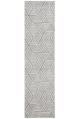 Paradise Esther Runner