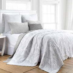 Botanical Leaves Bedspread set by Classic Quilts