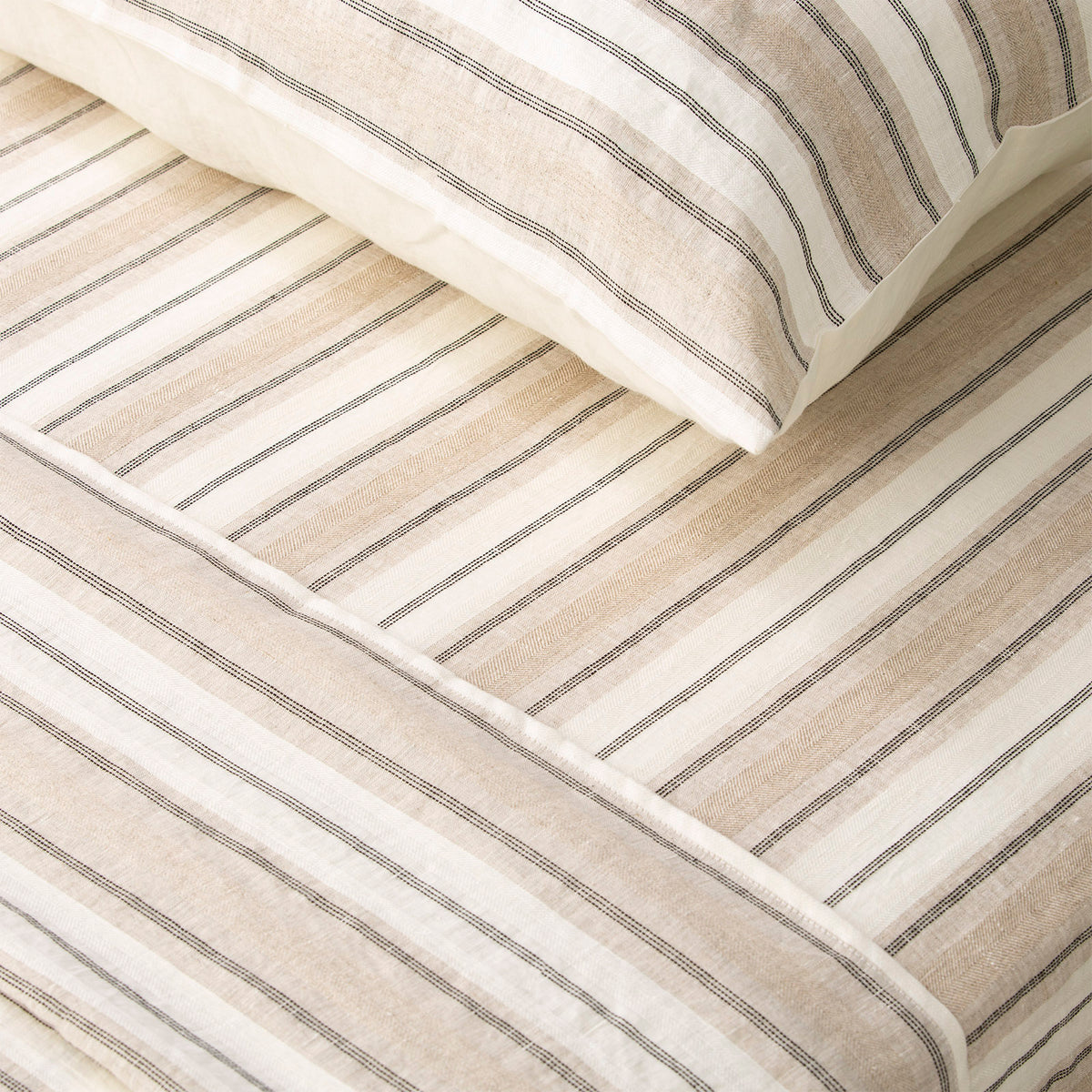 Bardot Yarn Dyed 100 % French Linen Sheet set by Renee Taylor