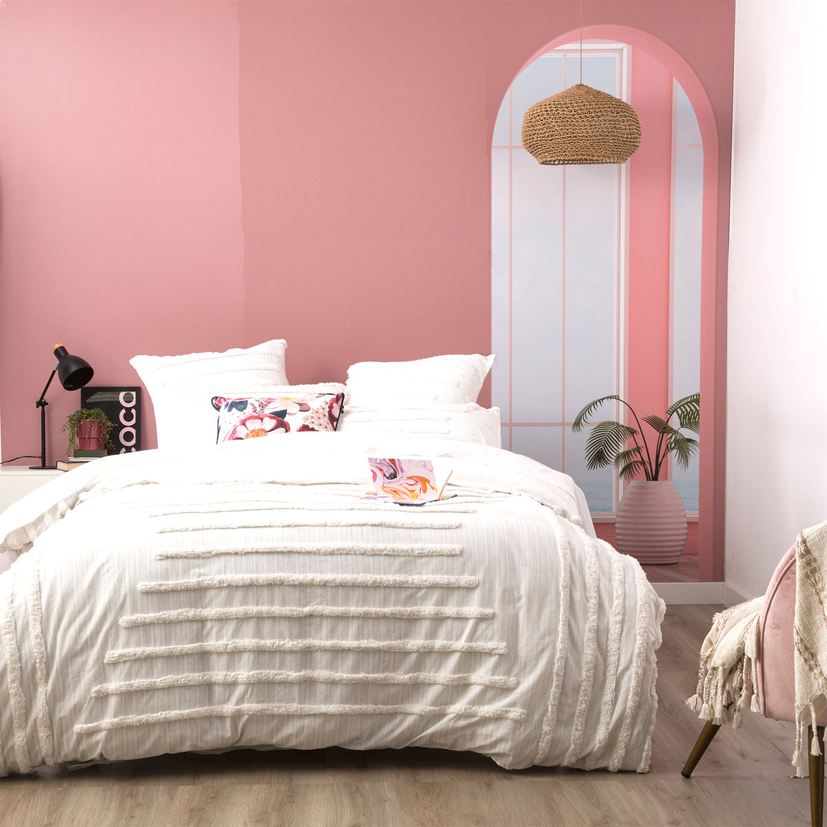 Classic White Cotton Vintage washed Tufted Quilt Cover set by Renee Taylor