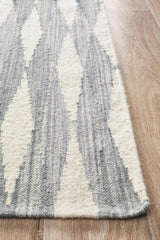 Studio Frida Uber Gradient Rug Black Grey White