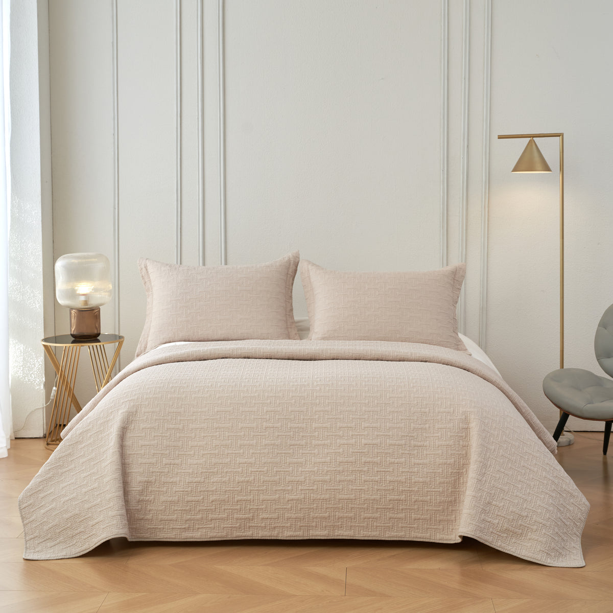 Sun Kiss Dust Bedspread Set by Classic Quilts