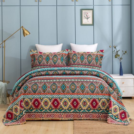 Azura Bedspread by Classic Quilts