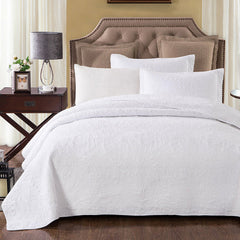 Pure White Bedspread by Classic Quilts