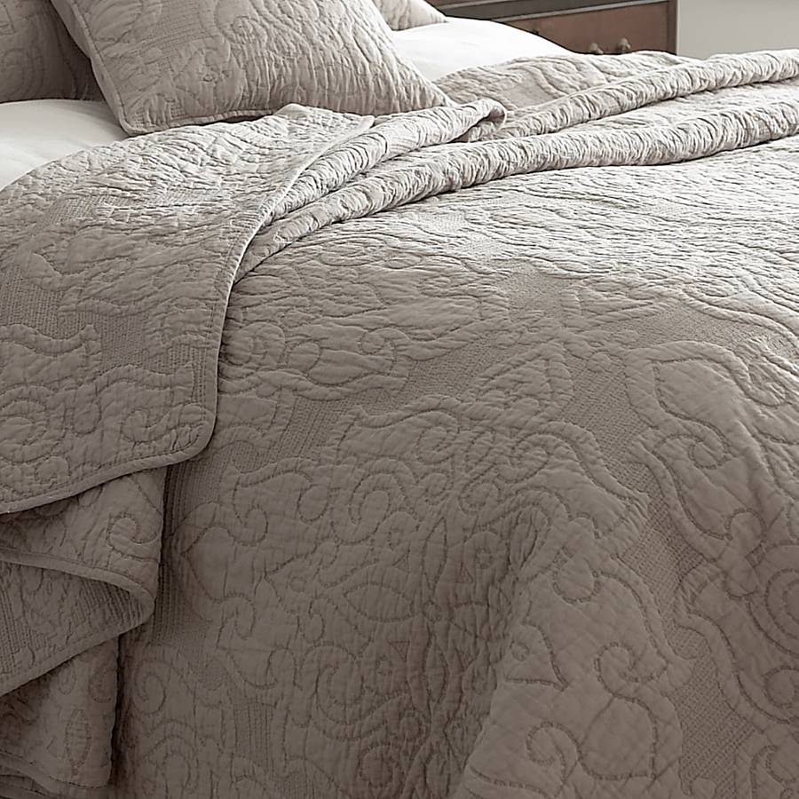 Quilted bedspreads